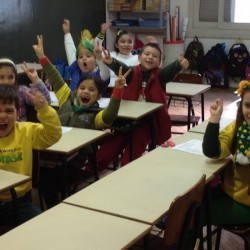 1º ano torcendo pelo Brasil