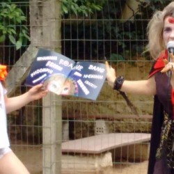 Crianças na festa de Halloween