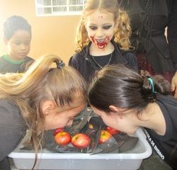 A HALLOWEEN FULL OF LIFE